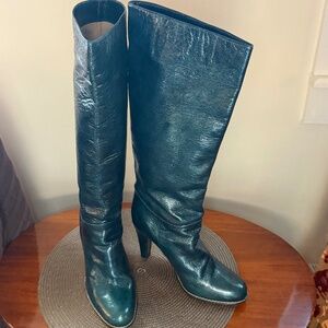 Brunomagli knee high liquid  acqu/- marine/bluish patent leather pull on boots